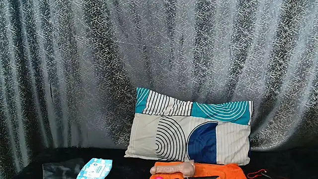 Amanda April online show from March 2026 05:38:01 PM