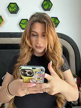 LucyBridgette online show from June 2026 11:16:01 AM