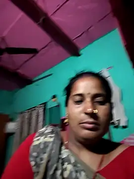 Snapshot of Reena_lodha chatting on February 2026 10:32:01 PM Reena lodha online show from February 2026 10:32:01 PM