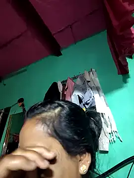 Snapshot of Reena_lodha chatting on February 2026 06:41:02 PM Reena lodha online show from February 2026 06:41:02 PM