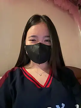 Gwen879 online show from February 2026 01:11:02 PM