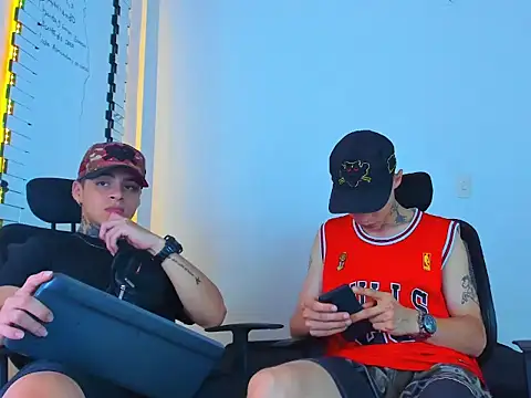 Thomas-Wil online show from February 2026 02:53:01 AM