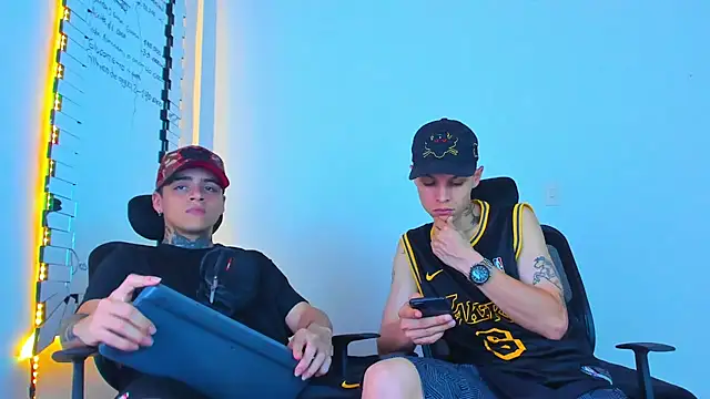 Thomas-Wil online show from February 2026 02:16:02 AM