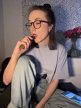 Persephone Kore online show from February 2026 02:09:01 PM