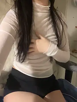 Snapshot of Linaa_sexxy chatting on February 2026 05:17:01 PM Linaa sexxy online show from February 2026 05:17:01 PM