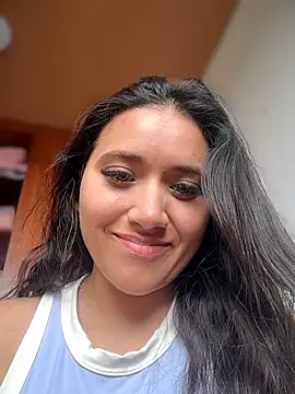 Snapshot of Veronica_Wins_ chatting on July 2026 03:49:02 PM Veronica Wins online show from July 2026 03:49:02 PM