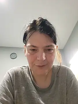Snapshot of roksa2026 chatting on April 2026 05:18:02 AM roksa2026 online show from April 2026 05:18:02 AM