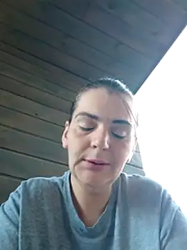 Snapshot of roksa2026 chatting on June 2026 05:01:02 AM roksa2026 online show from June 2026 05:01:02 AM