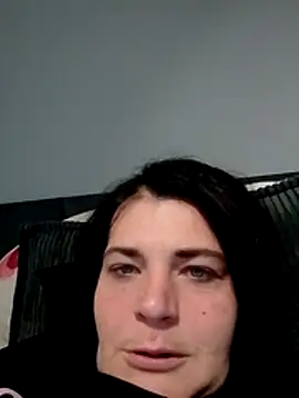 Snapshot of roksa2026 chatting on July 2026 04:42:02 PM roksa2026 online show from July 2026 04:42:02 PM