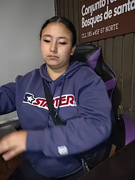 Cute Penelope  online show from January 2026 11:27:02 AM