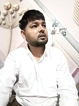 Snapshot of Pulkeet1433 chatting on April 2026 02:40:01 PM Pulkeet1433 online show from April 2026 02:40:01 PM