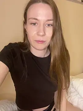 Snapshot of midnight_ballerina_ chatting on May 2026 01:11:02 AM midnight ballerina online show from May 2026 01:11:02 AM