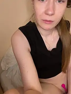 Snapshot of midnight_ballerina_ chatting on May 2026 01:02:02 AM midnight ballerina online show from May 2026 01:02:02 AM