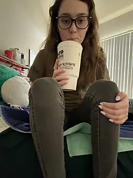 julia4thewin online show from March 2026 09:10:01 PM