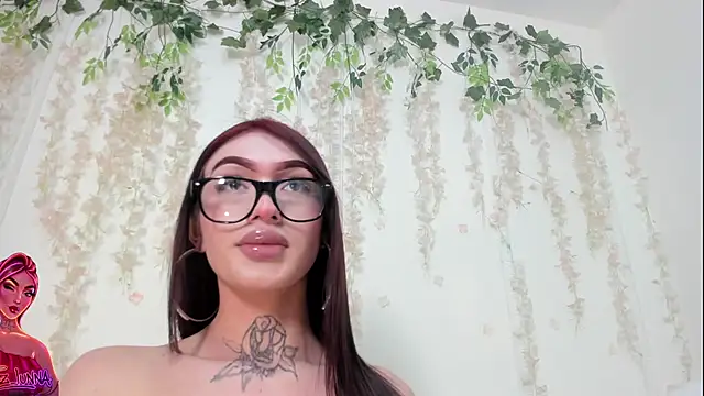 Snapshot of lizz_lunna chatting on July 2026 12:46:02 AM lizz lunna online show from July 2026 12:46:02 AM