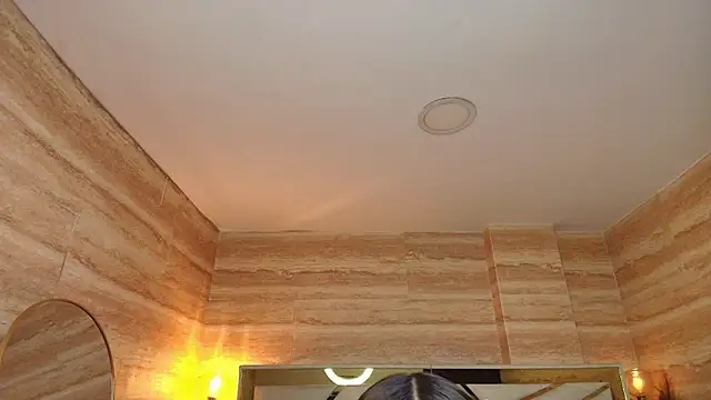 katalina r  online show from March 2026 03:17:01 AM