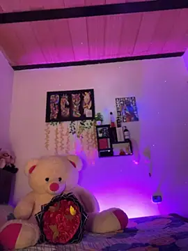 Carita traviesa4 online show from August 2026 01:41:02 AM