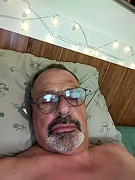 Snapshot of Dadotado70 chatting on January 2026 06:08:01 AM Dadotado70 online show from January 2026 06:08:01 AM