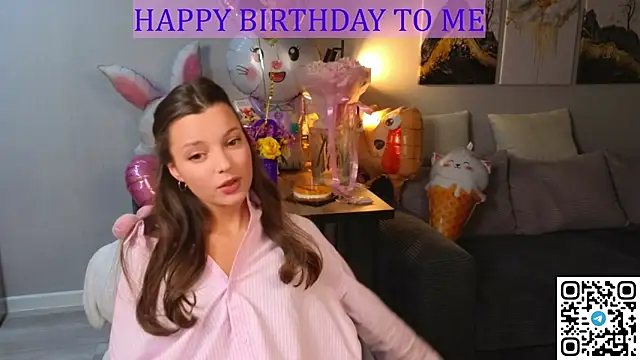 KitKatie online show from April 2026 04:37:01 PM