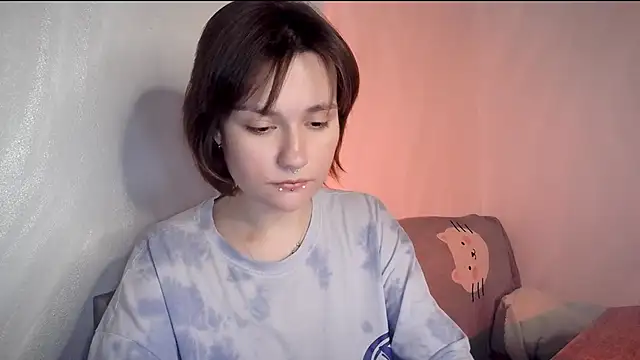 UwuJudy Osas online show from April 2026 08:00:02 PM