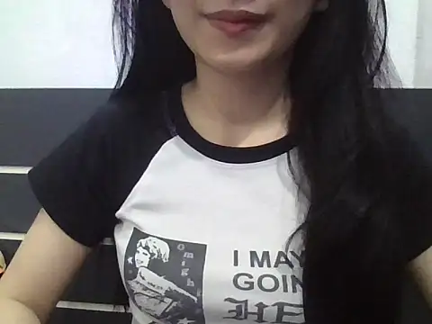 Snapshot of berry_alma06 chatting on July 2026 01:01:02 AM berry alma06 online show from July 2026 01:01:02 AM
