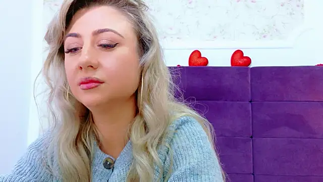 EvelinHill online show from March 2026 04:58:01 AM