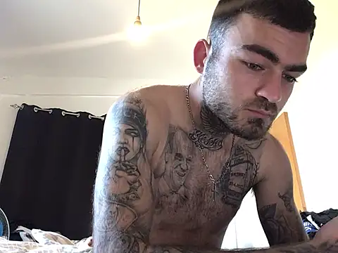 jacobsex221 online show from April 2026 01:41:02 PM
