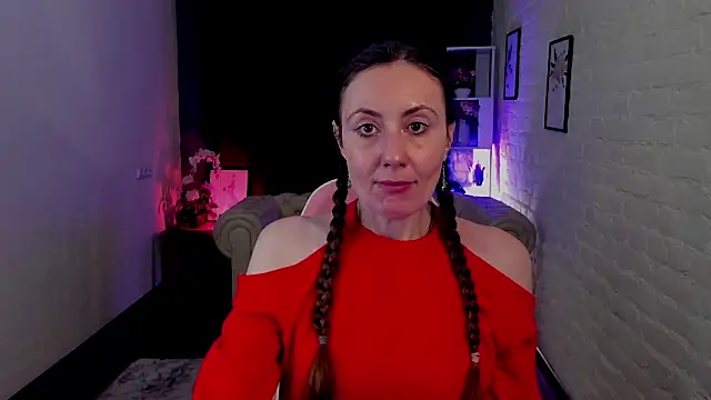 Snapshot of Juliet_Jamess chatting on January 2026 01:37:02 PM Juliet Jamess online show from January 2026 01:37:02 PM