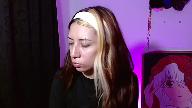 Snapshot of kittymiauu444 chatting on July 2026 02:49:02 AM kittymiauu444 online show from July 2026 02:49:02 AM