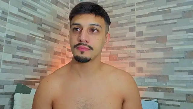 Snapshot of joelcallvil1 chatting on April 2026 05:01:02 AM joelcallvil1 online show from April 2026 05:01:02 AM