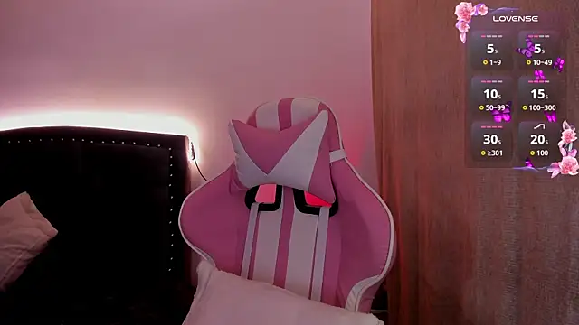 Lilith blaze Fg online show from March 2026 06:08:01 PM