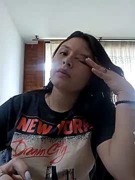 Snapshot of yessica_gomez01 chatting on April 2026 08:07:01 PM yessica gomez01 online show from April 2026 08:07:01 PM