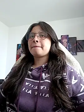 Snapshot of yessica_gomez01 chatting on May 2026 06:57:01 PM yessica gomez01 online show from May 2026 06:57:01 PM
