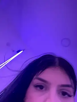 kloe sexxx online show from January 2026 04:25:01 AM