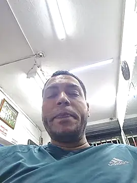 Snapshot of mago_vive chatting on April 2026 12:02:02 AM mago vive online show from April 2026 12:02:02 AM