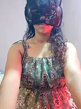 cutehotwife online show from May 2026 11:00:01 PM