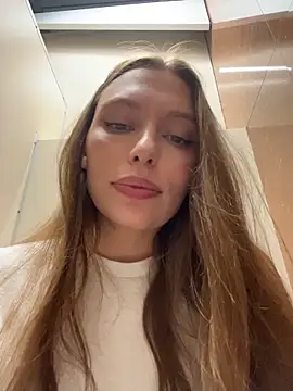 LeiaMood online show from April 2026 07:45:01 AM