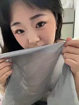 Mloy-01 online show from February 2026 01:09:02 PM