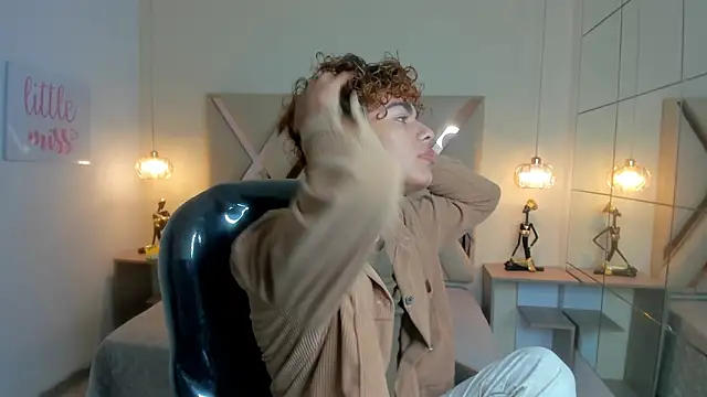 Anyelo Twink online show from March 2026 08:35:02 PM