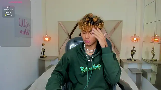 Anyelo Twink online show from April 2026 03:42:01 AM