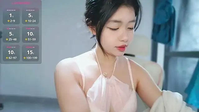 Snapshot of -XiaoYu-777 chatting on February 2026 08:24:02 AM -XiaoYu-777 online show from February 2026 08:24:02 AM