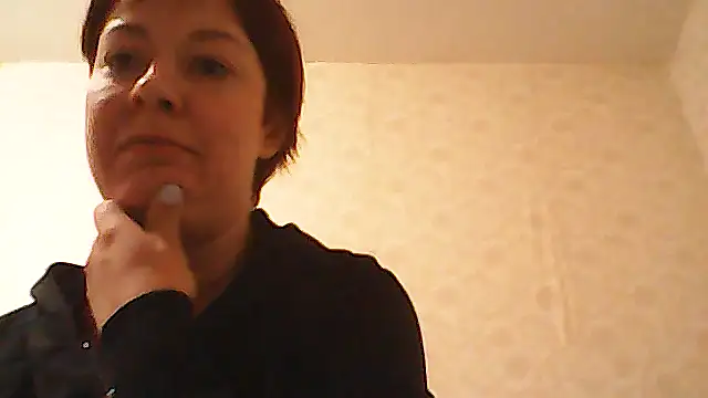 Snapshot of Fruittellalove chatting on January 2026 10:03:01 PM Fruittellalove online show from January 2026 10:03:01 PM