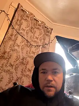 Snapshot of Wet4Bread chatting on January 2026 03:36:02 PM Wet4Bread online show from January 2026 03:36:02 PM