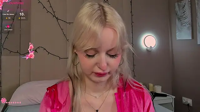 AdeleSilvy online show from March 2026 01:31:02 AM