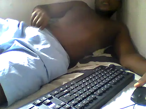 Snapshot of handsomeguy02 chatting on April 2026 02:02:02 PM handsomeguy02 online show from April 2026 02:02:02 PM