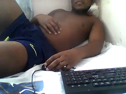 Snapshot of handsomeguy02 chatting on May 2026 12:44:02 PM handsomeguy02 online show from May 2026 12:44:02 PM