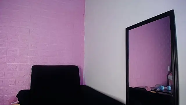 Snapshot of Dominic_Queen1126 chatting on February 2026 11:35:02 AM Dominic Queen1126 online show from February 2026 11:35:02 AM