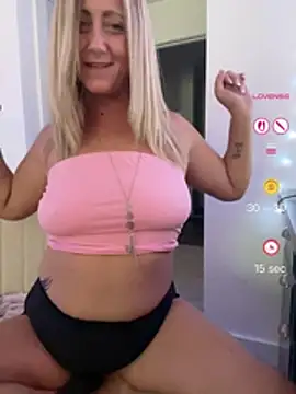 FoxyMillie online show from June 2026 10:55:02 PM