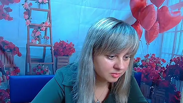 Snapshot of VeronicaSvitt chatting on February 2026 02:22:02 PM VeronicaSvitt online show from February 2026 02:22:02 PM