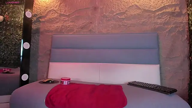 milenahot  69 online show from February 2026 11:26:02 AM